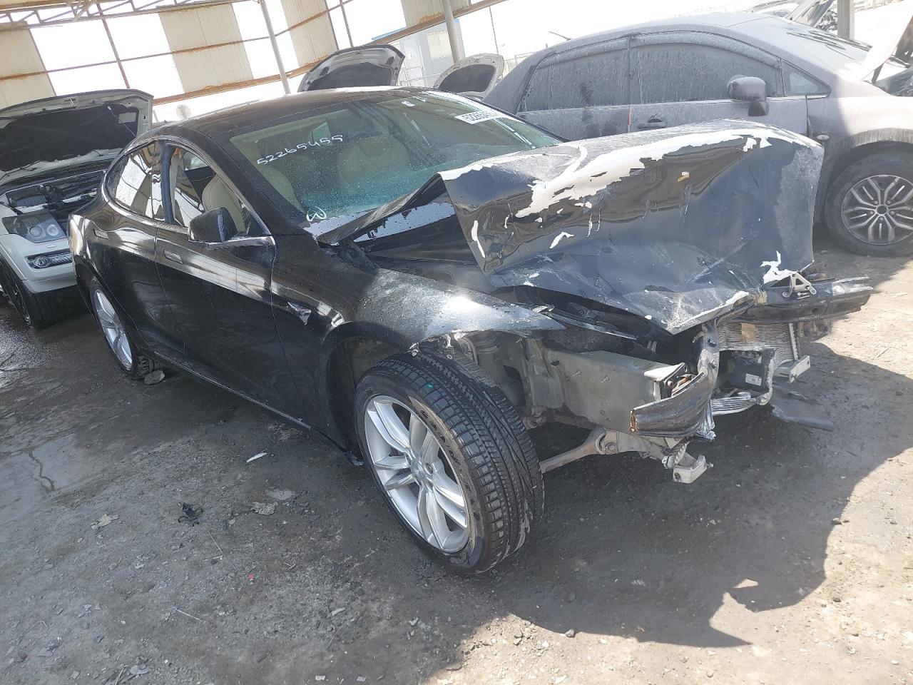 2017 TESL MODEL S VIN:5YJSA7E20HF******