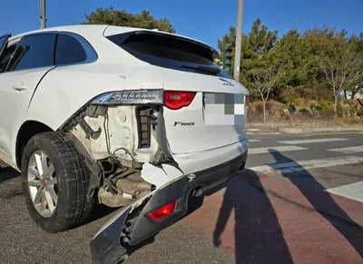 2017 Jaguar F-Pace VIN: