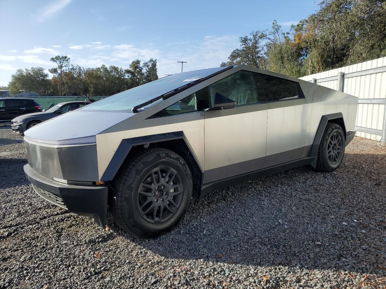 2024 TESLA CYBERTRUCK  VIN:7G2CEHED8RA029232