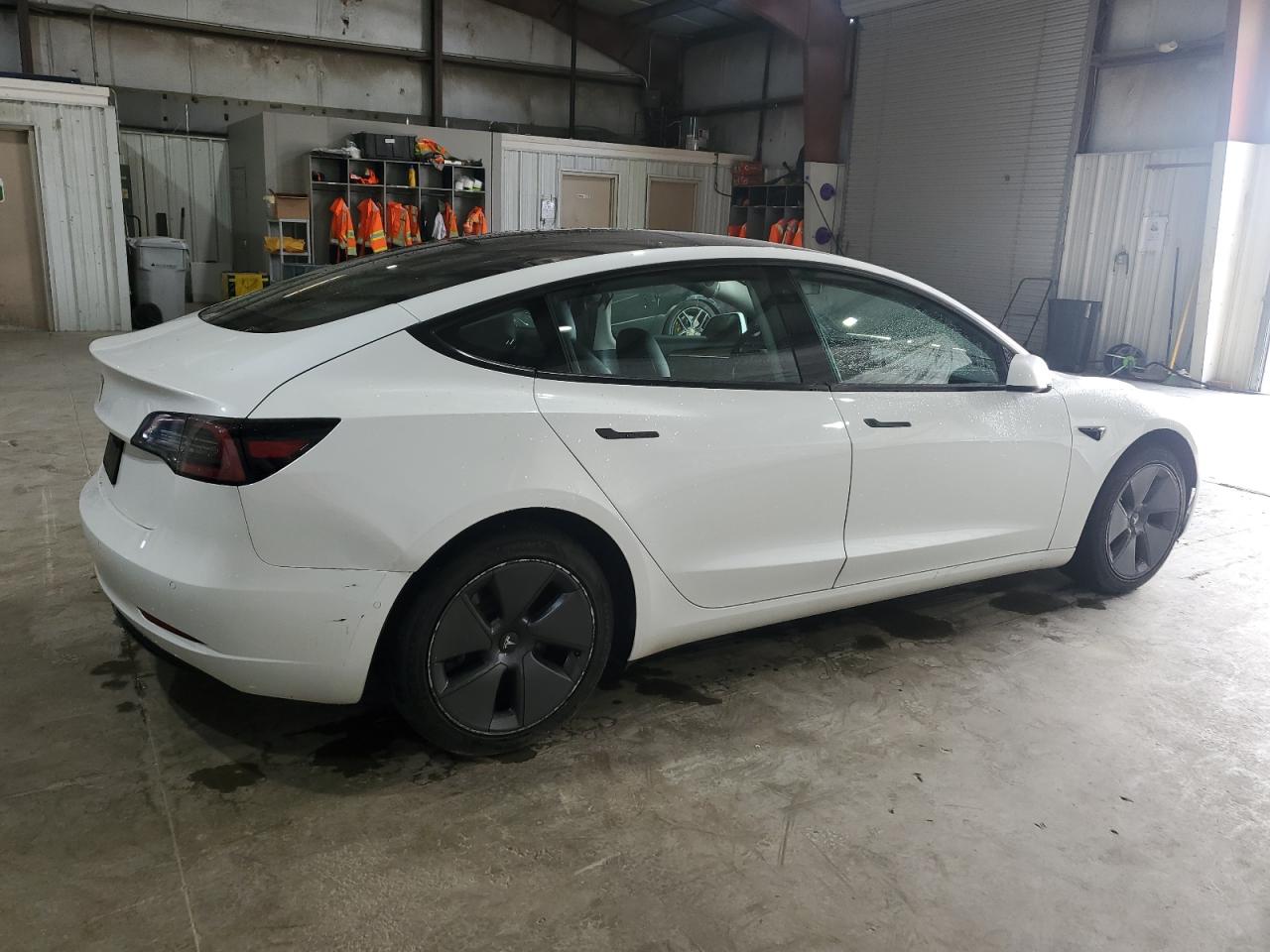 2022 TESLA MODEL 3  VIN:5YJ3E1EA1NF372218