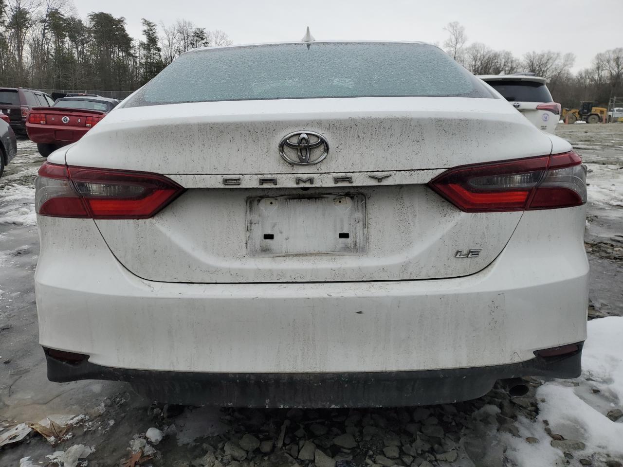 2024 TOYOTA CAMRY LE VIN:4T1C11AK8RU895576