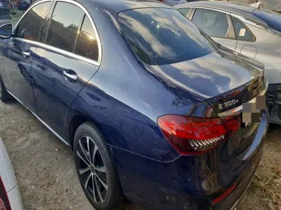 2021 Mercedes-Benz E 300 VIN: