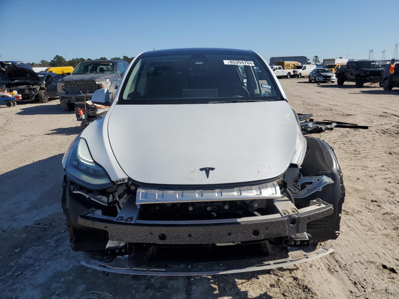 2023 TESLA MODEL Y  VIN:7SAYGDEE4PA071028