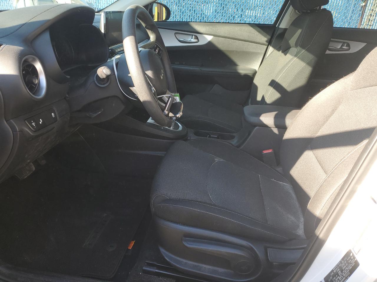 2024 KIA FORTE LX VIN:3GNGK26U54G275919