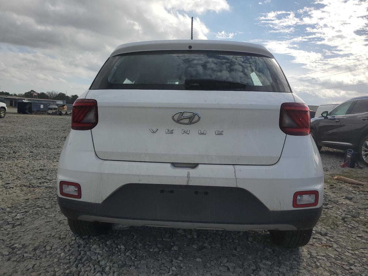 2024 HYUNDAI VENUE SEL VIN:KMHRC8A33RU323336