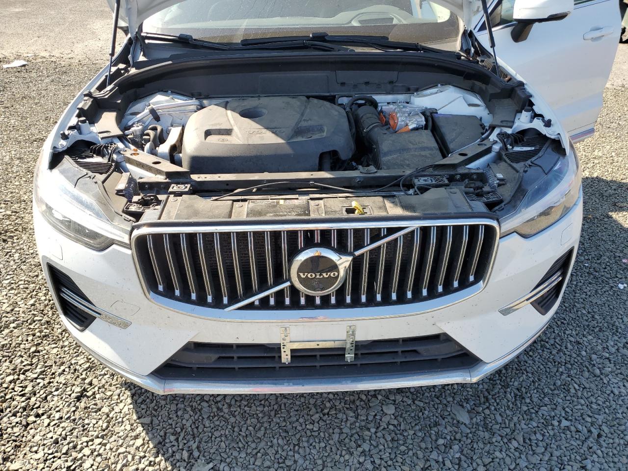 2022 VOLVO XC60 T8 RECHARGE INSCRIPTION VIN:YV4BR0DL8N1977677