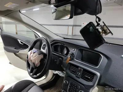 2016 Volvo V40 YV1MV79K0G2330795 VIN:YV1MV79K0G2330795