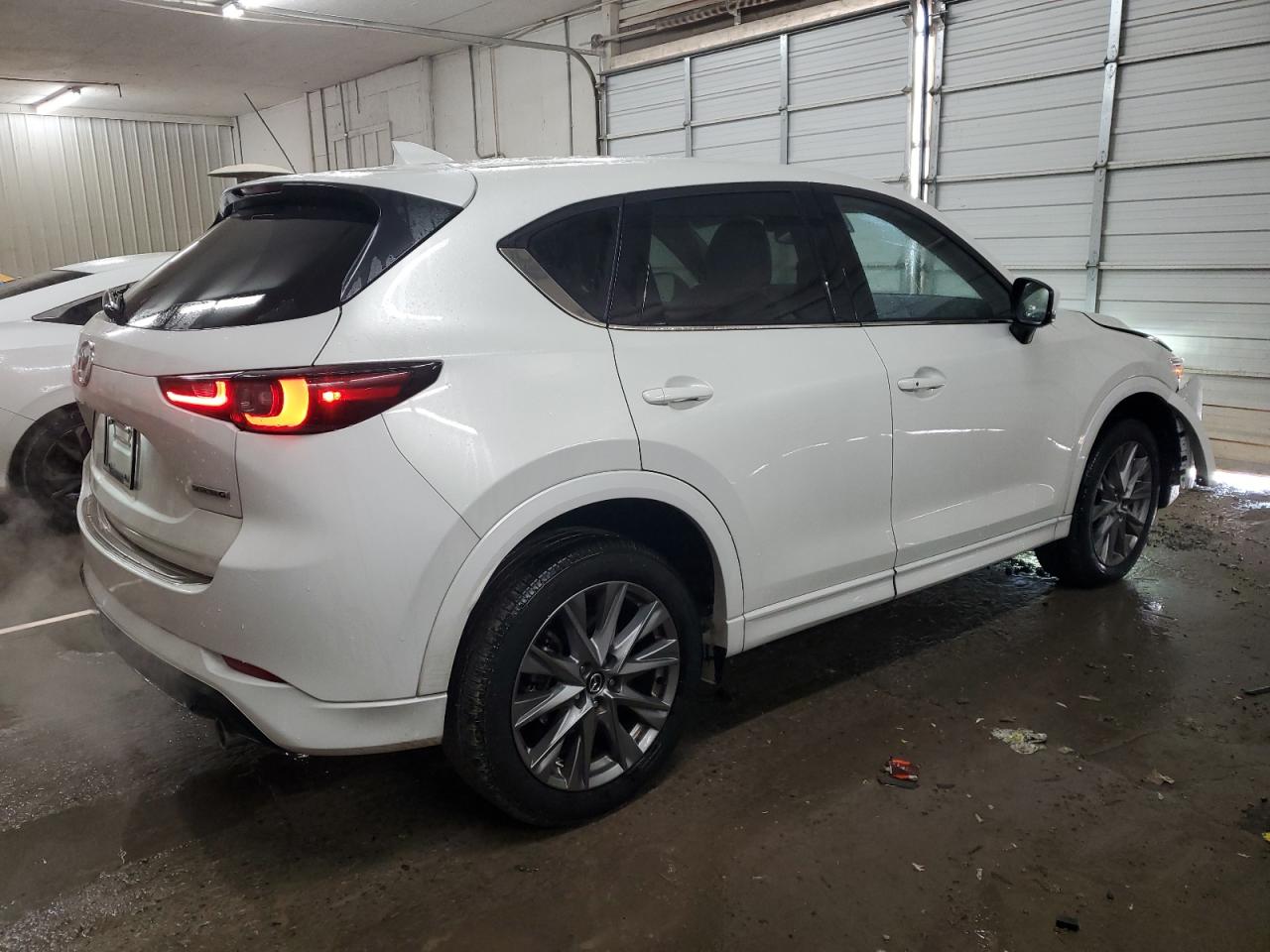 2024 MAZDA CX-5 PREMIUM VIN:JM3KFBDM5R0379842