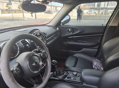 2016 MINI Clubman VIN: