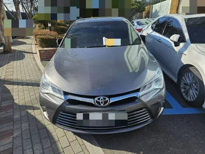 2017 Toyota Camry VIN: