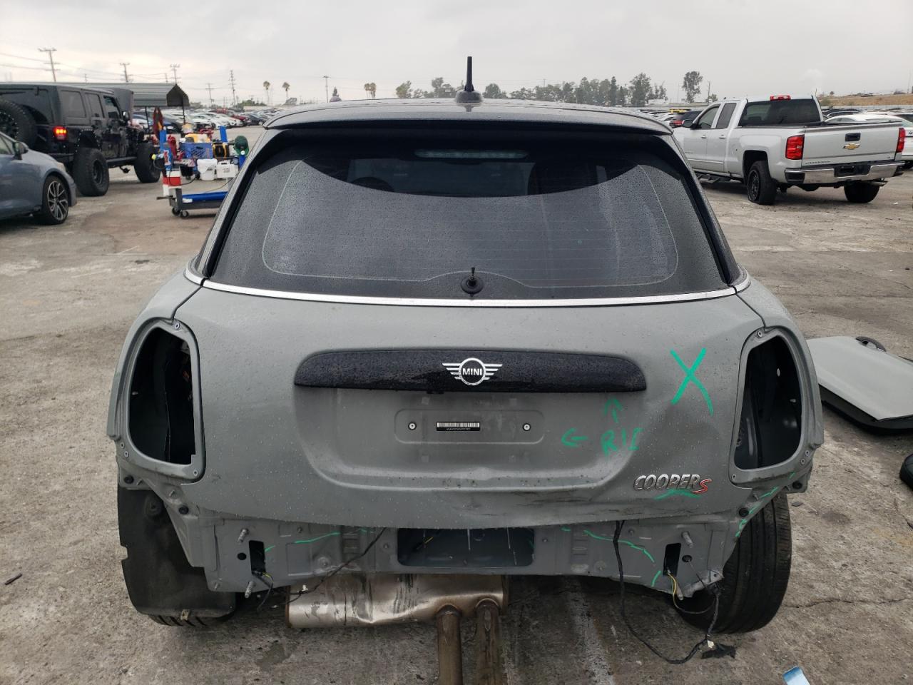 2023 MINI COOPER S VIN:WMW53DK04P2T11122