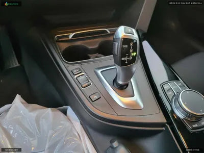 2017 BMW 320 WBA8C510XHA073272 VIN:WBA8C510XHA073272