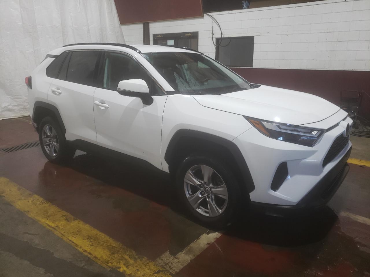 2022 TOYOTA RAV4 XLE VIN:2T3P1RFVXNW277941