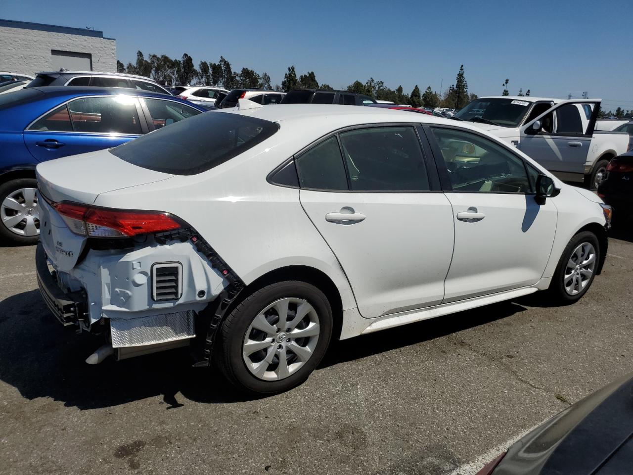 2023 TOYOTA COROLLA LE VIN:JTDBCMFE0P3025631