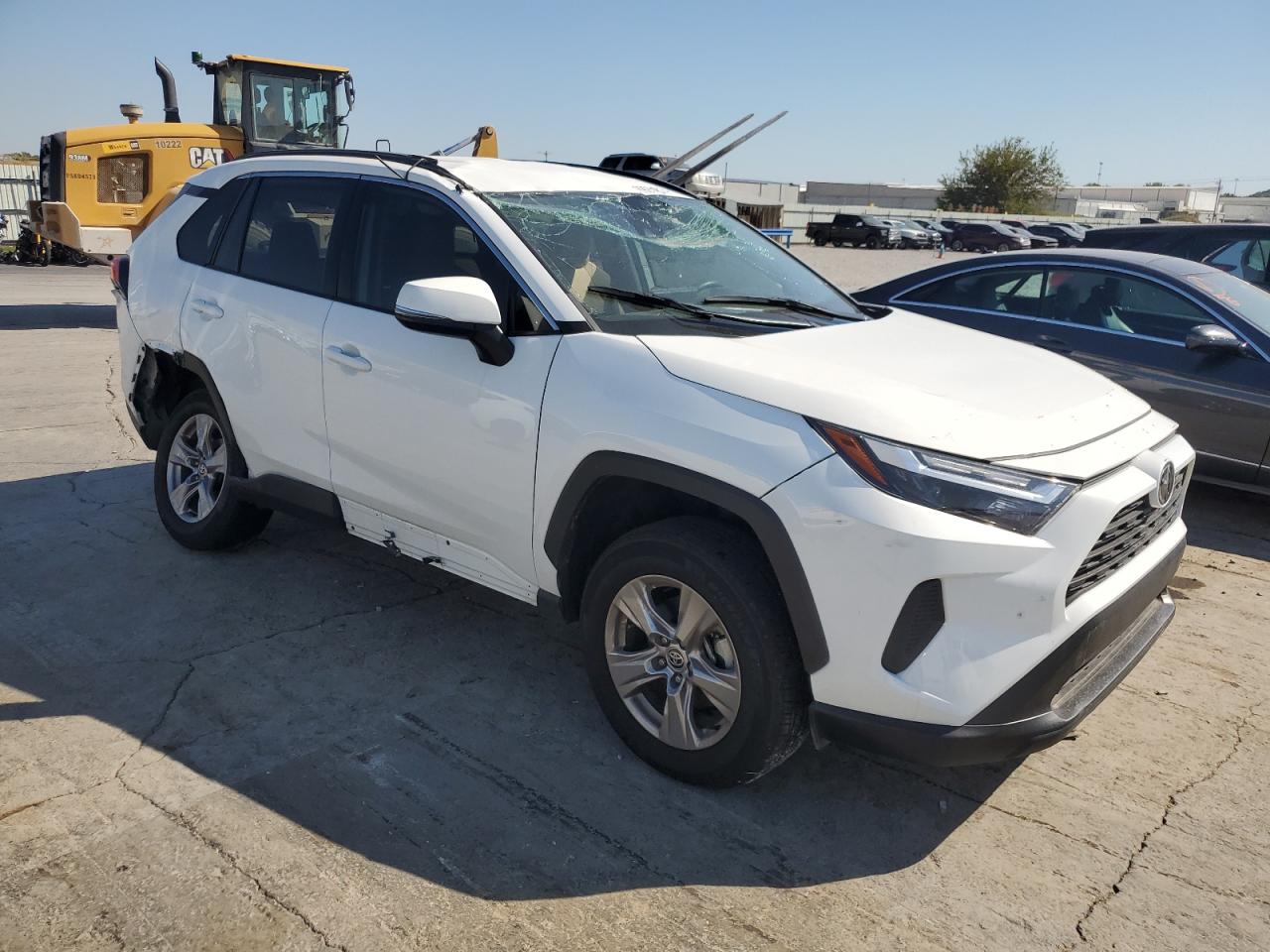 2022 TOYOTA RAV4 XLE VIN:2T3P1RFV3NW271673