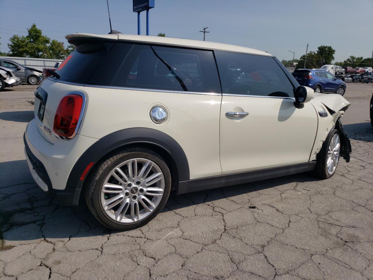 2022 MINI COOPER S VIN:WMW53DH08N2P89340