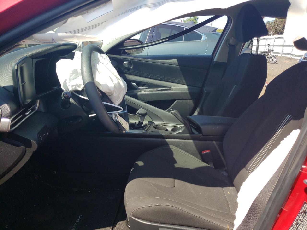 2022 HYUNDAI ELANTRA SEL VIN:KMHLM4AG6NU333609
