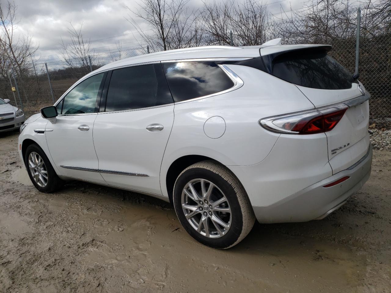 2024 BUICK ENCLAVE PREMIUM VIN:5GAEVBKW2RJ108536