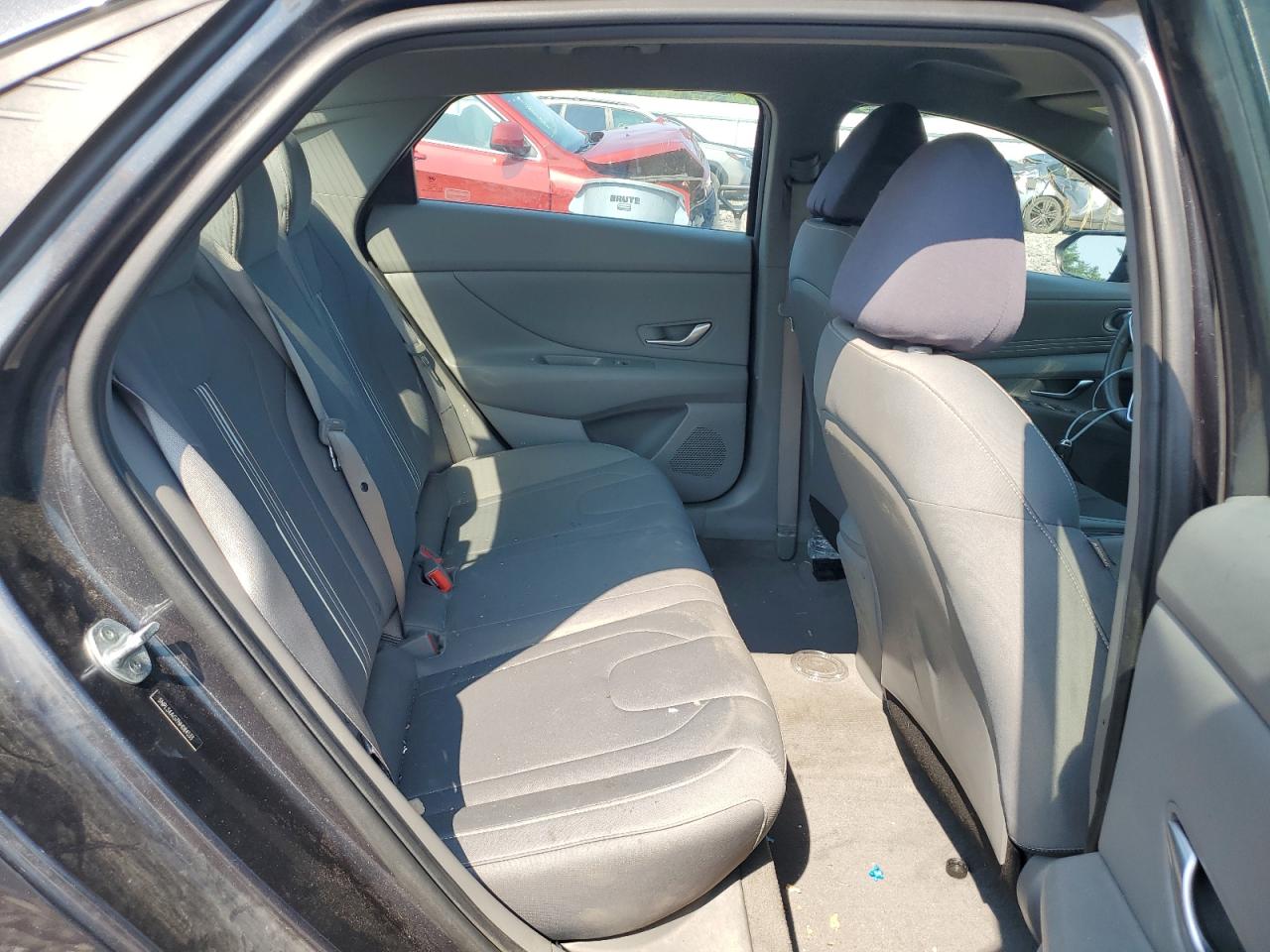 2022 HYUNDAI ELANTRA SEL VIN:5NPLS4AG7NH084533