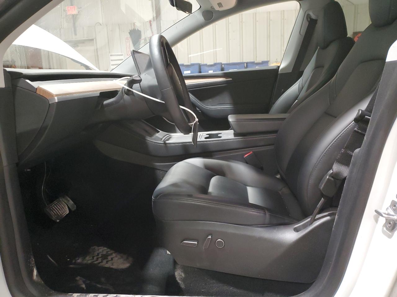 2023 TESLA MODEL Y  VIN:7SAYGDEEXPA097732