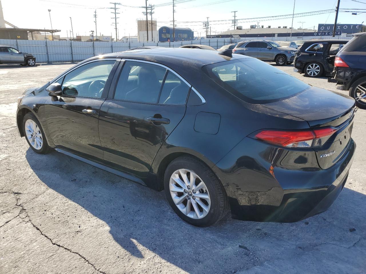 2022 TOYOTA COROLLA XLE VIN:5YFFPMAEXNP384406