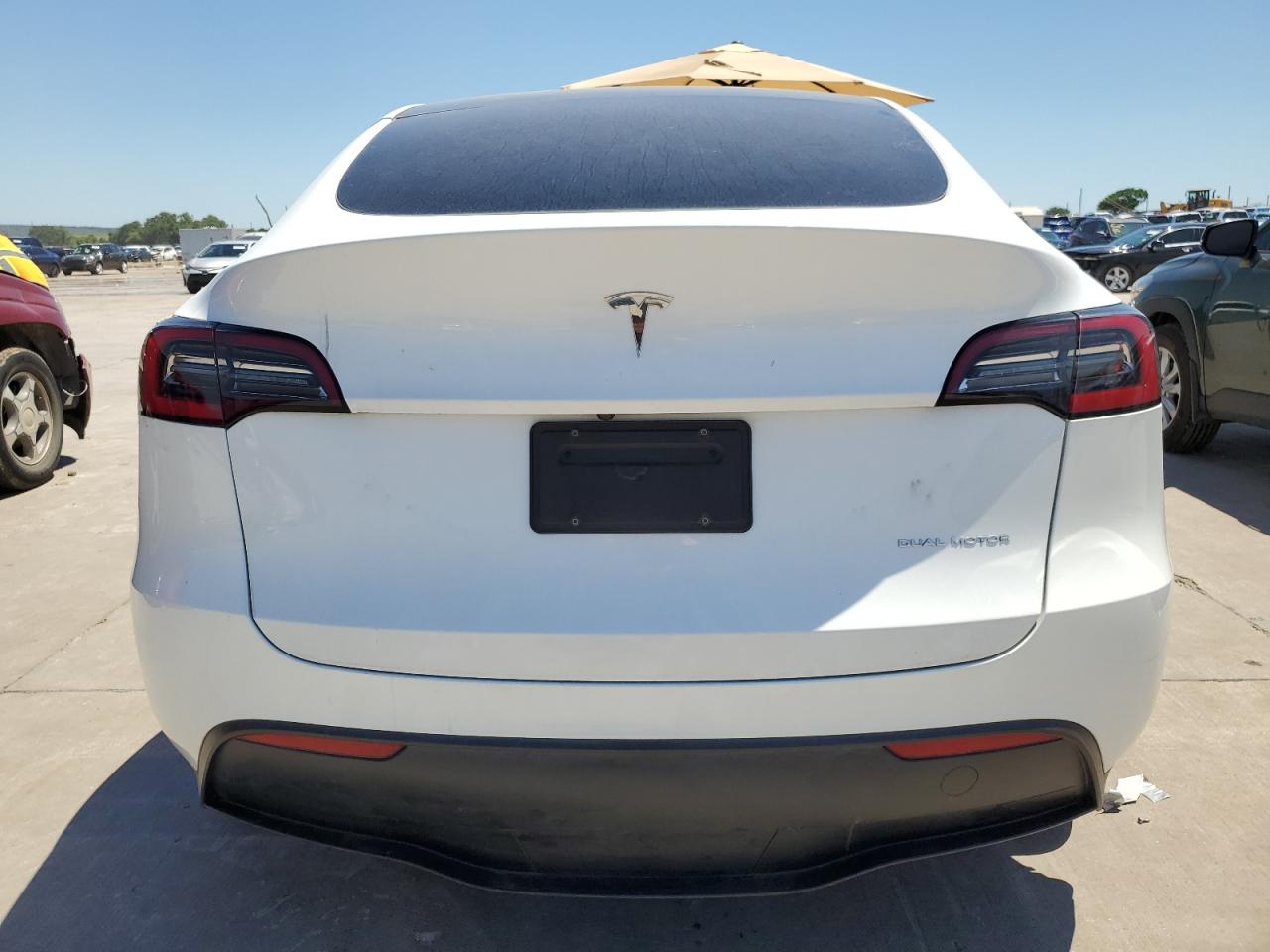 2023 TESLA MODEL Y  VIN:7SAYGDEE3PF603971