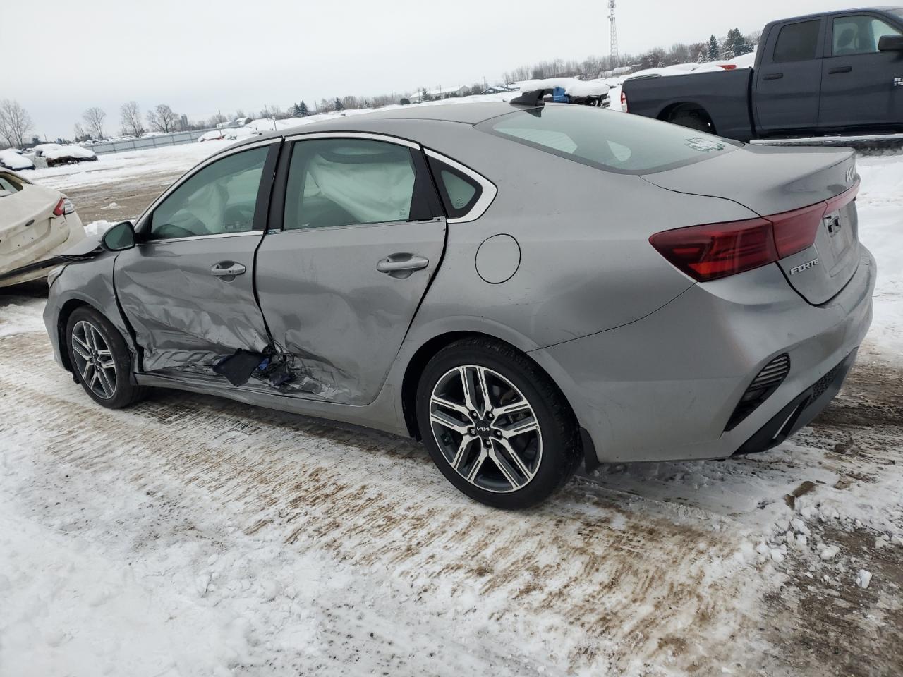 2023 KIA FORTE EX VIN:3KPF34AD5PE694020