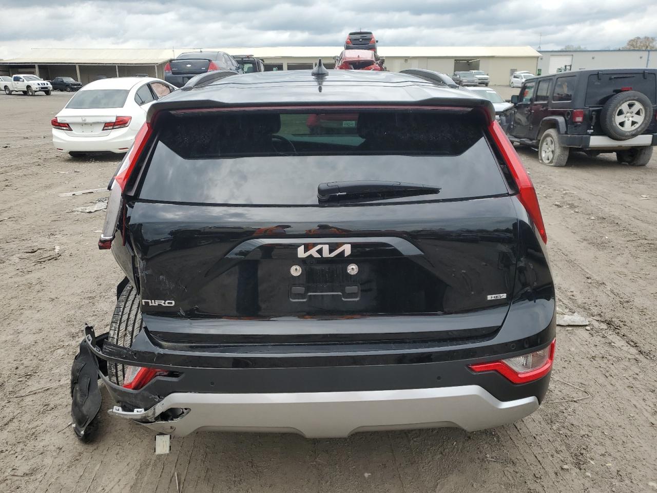 2023 KIA NIRO EX VIN:KNDCR3LE0P5089450
