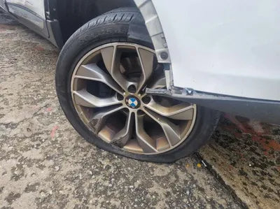 2015 BMW 320 WBAWZ510XF0L15647 VIN:WBAWZ510XF0L15647