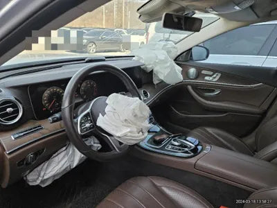 2018 Mercedes-Benz E 300 WDDZF4KB9KA528991 VIN:WDDZF4KB9KA528991