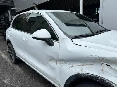 2015 Porsche Cayenne VIN: