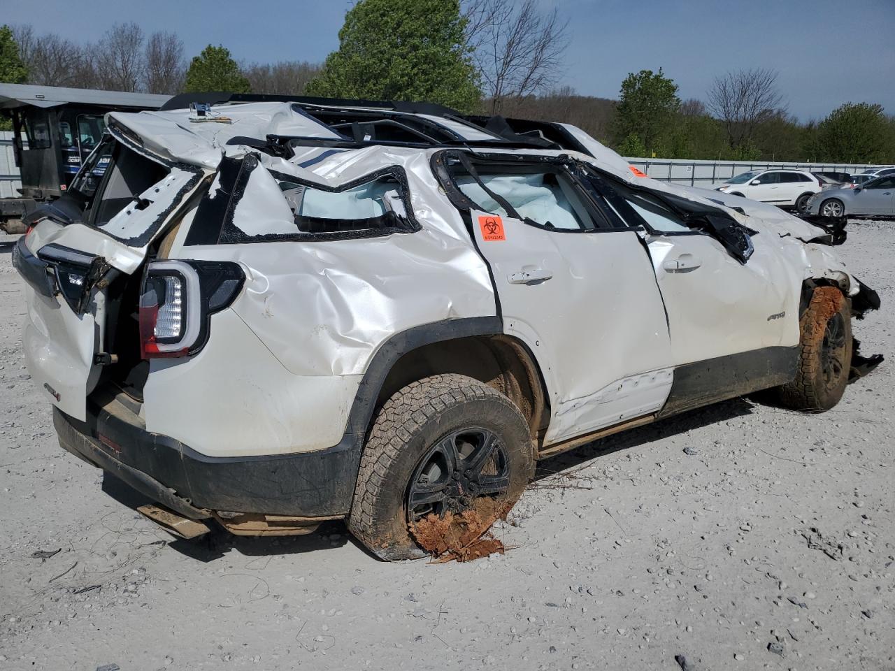 2023 GMC ACADIA AT4 VIN:1GKKNLLS9PZ240070