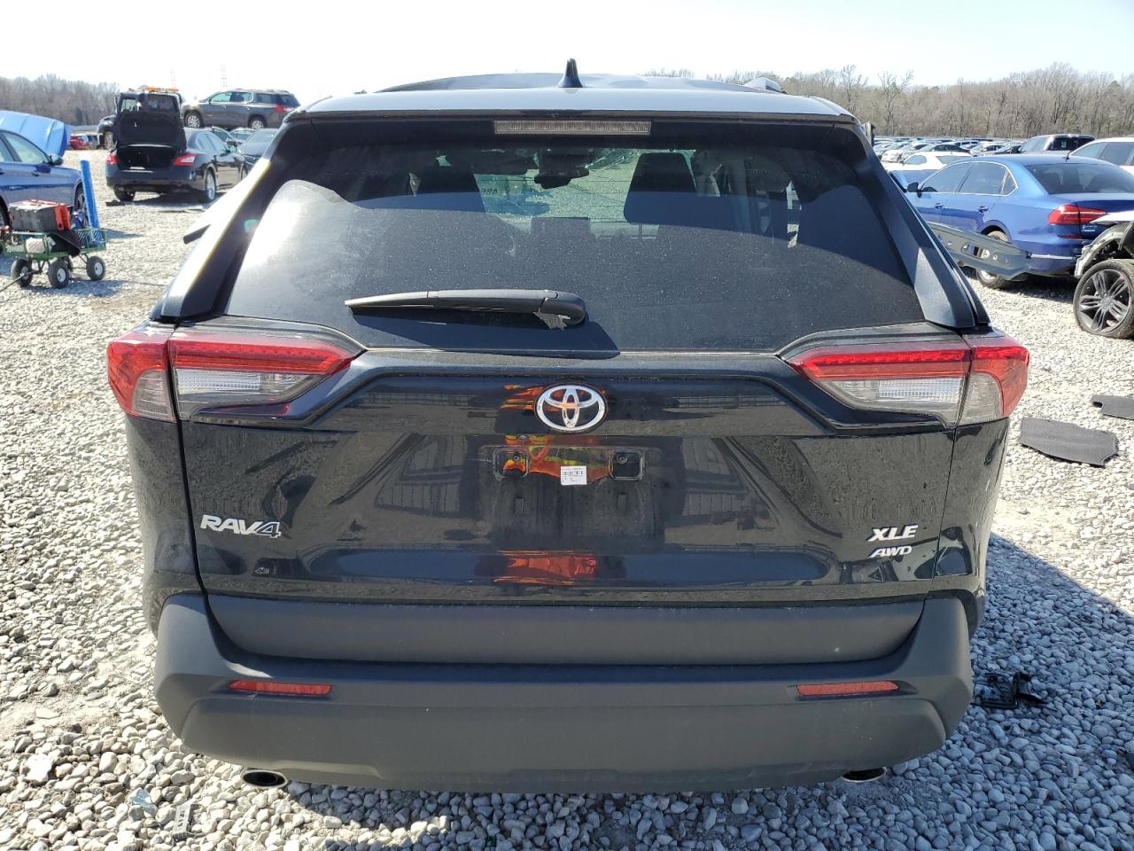 2024 TOYOTA RAV4 XLE VIN:2T3P1RFV9RC399858