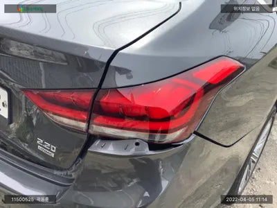 2019 Genesis G80 KMHGL412DKU318009 VIN:KMHGL412DKU318009