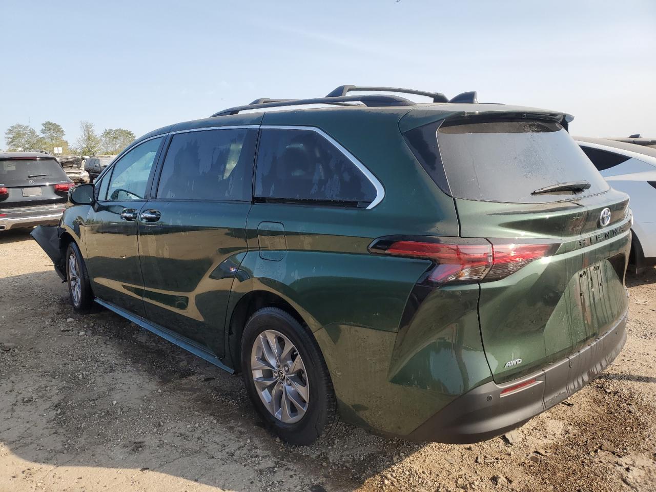 2022 TOYOTA SIENNA XLE VIN:5TDYSKFC6NS061836