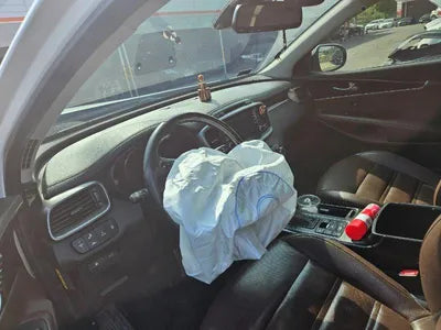 2016 Kia Sorento KNAPK81BDGA132387 VIN:KNAPK81BDGA132387