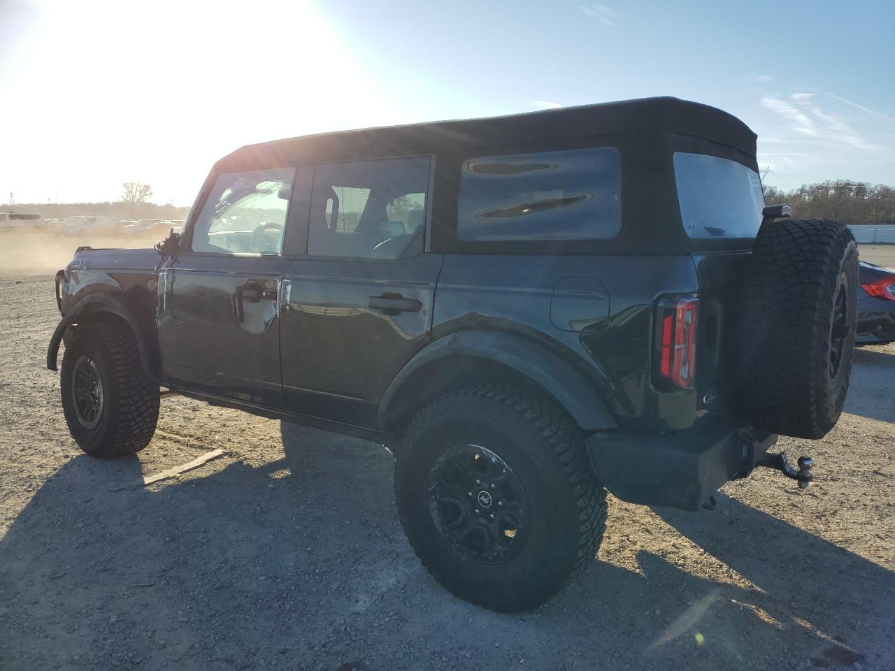 2023 FORD BRONCO BASE VIN:1FMEE5DP7PLB93490