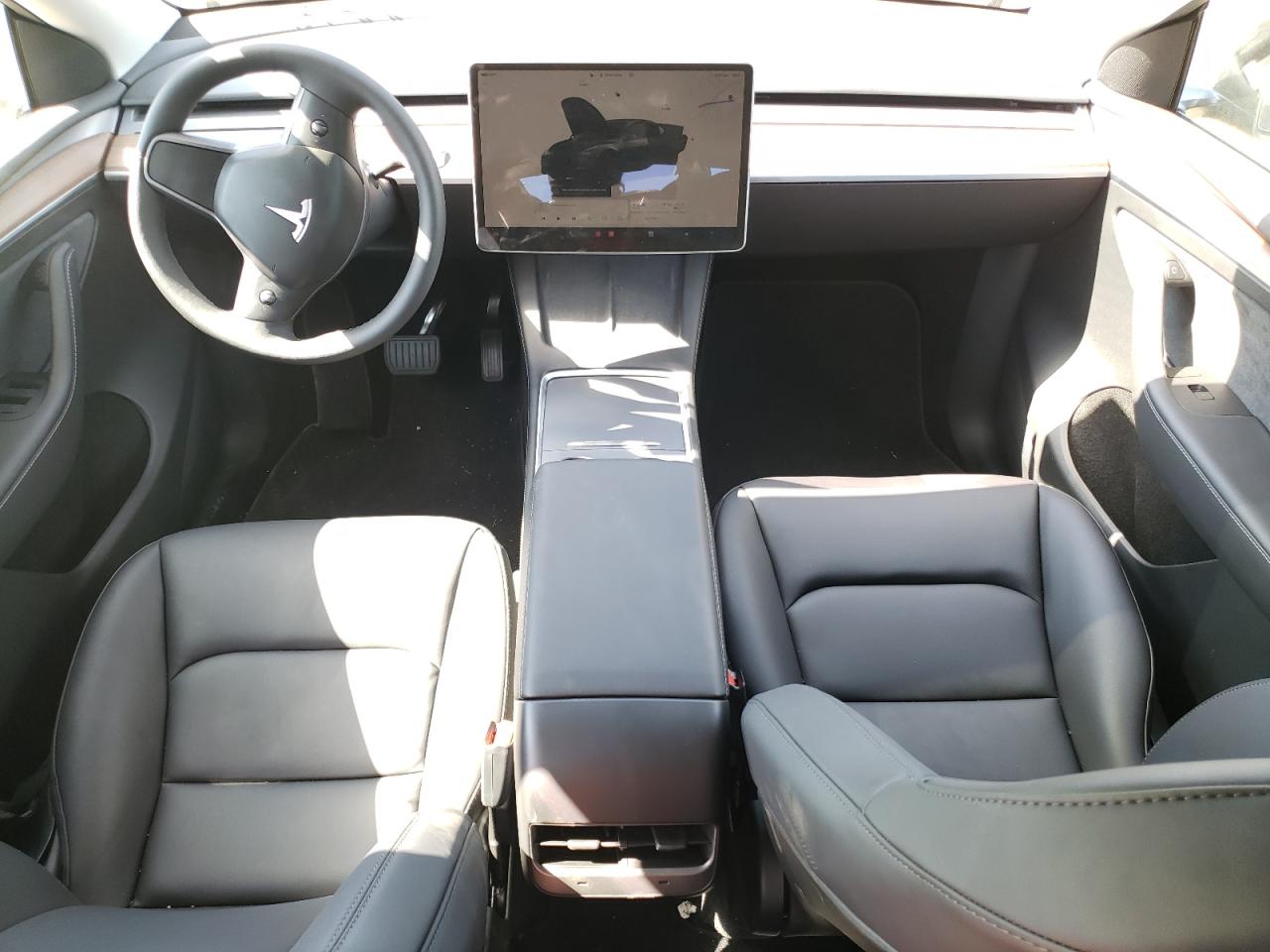 2024 TESLA MODEL Y  VIN:7SAYGDED4RF091972