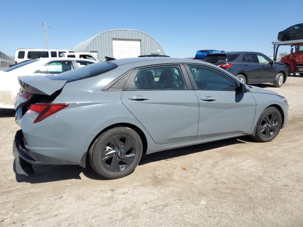 2022 HYUNDAI ELANTRA SEL VIN:KMHLM4AG1NU352875