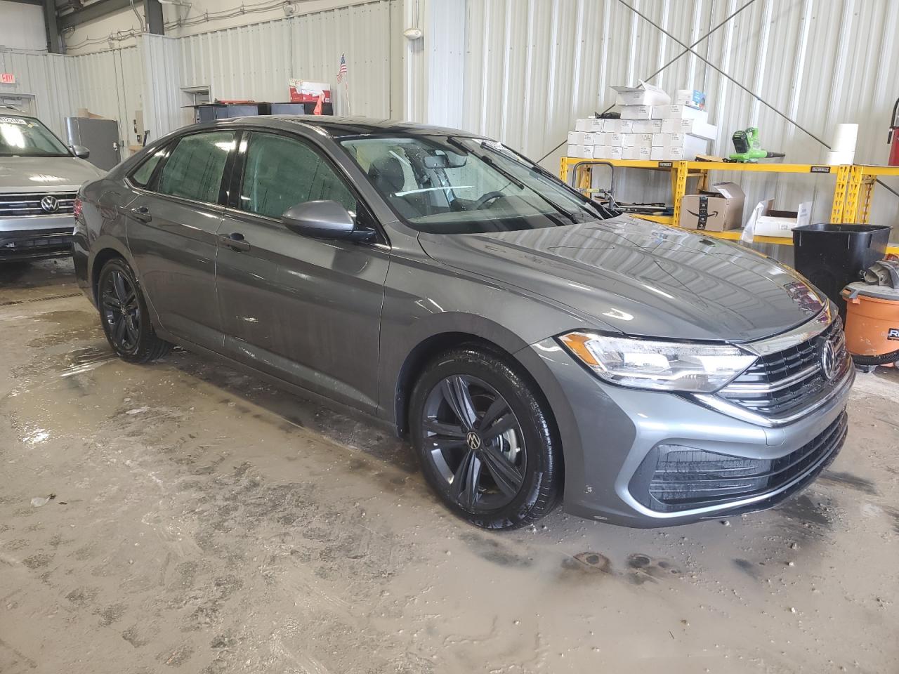 2024 VOLKSWAGEN JETTA SE VIN:3VW7M7BU8RM066573