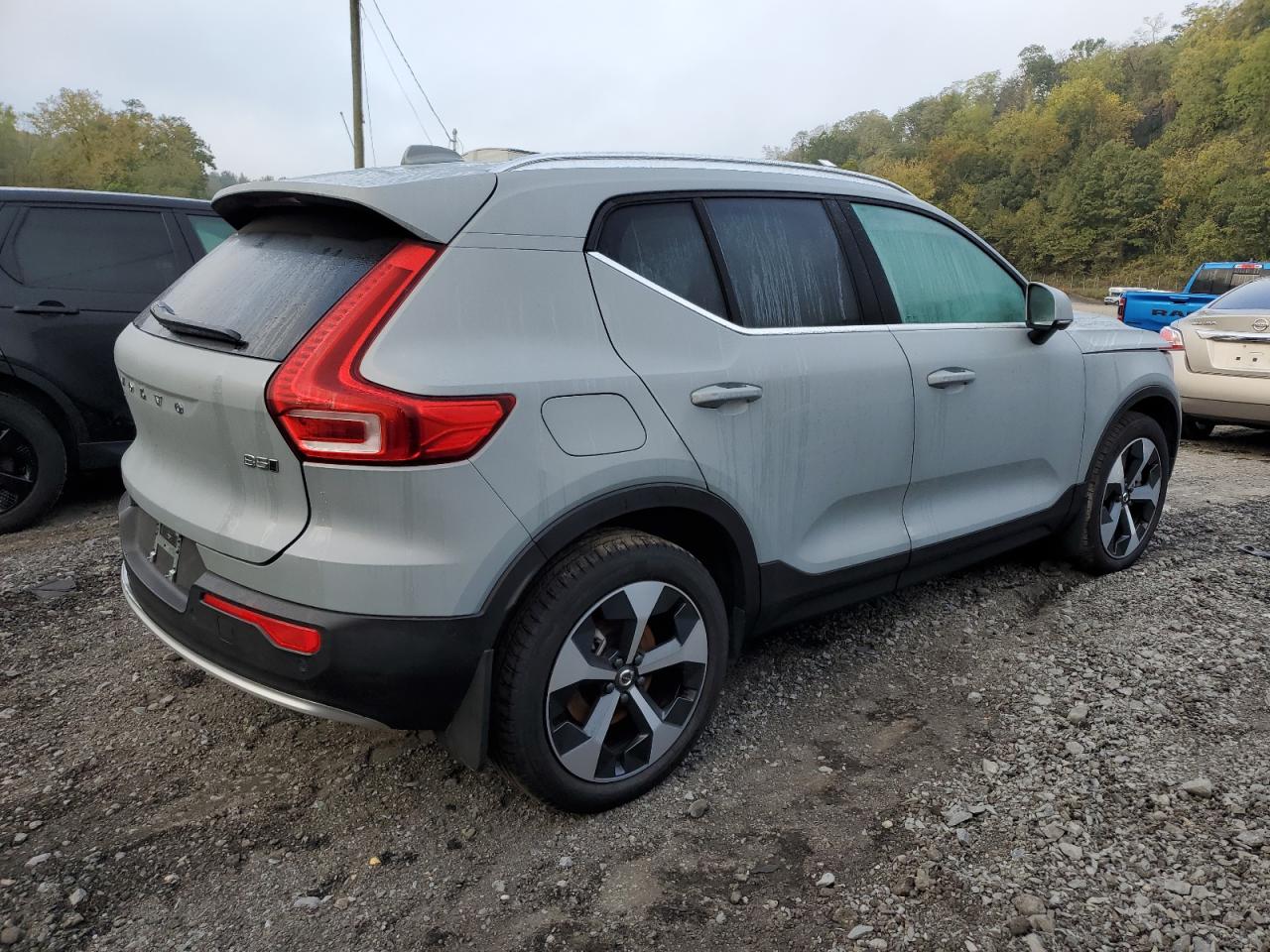 2024 VOLVO XC40 PLUS VIN:YV4L12UE0R2303399