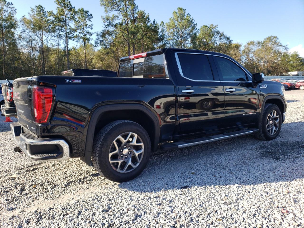 2024 GMC SIERRA K1500 SLT VIN:1GTUUDEL3RZ253855