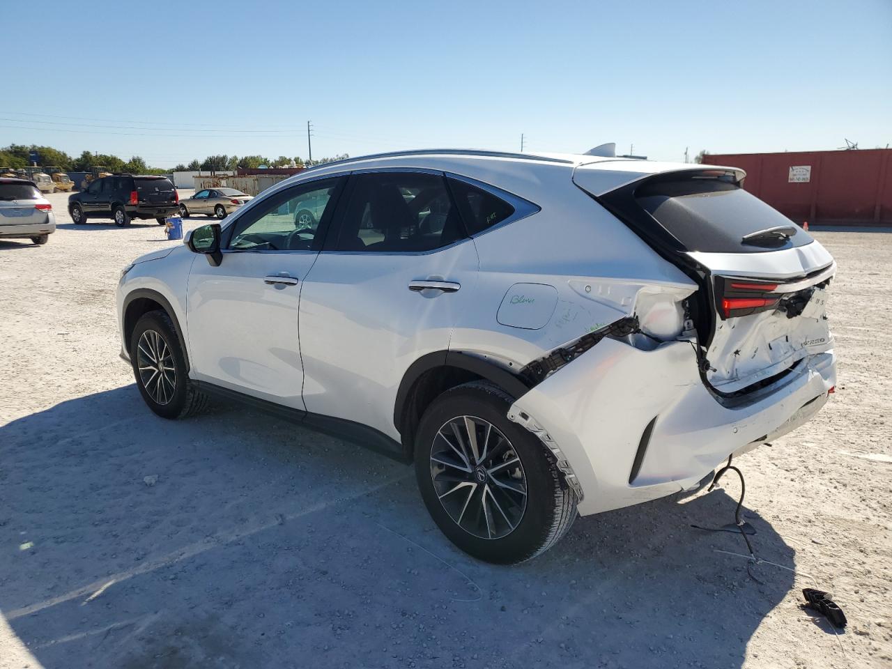 2024 LEXUS NX 250 PREMIUM VIN:2T2GDCAZ4RC007775