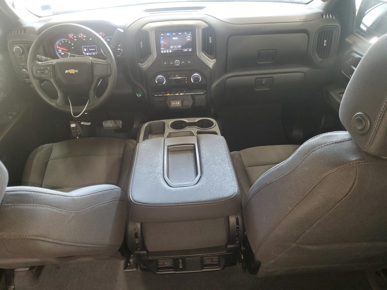 2024 CHEVROLET SILVERADO K1500 CUSTOM VIN:1GCPDBEK0RZ218764