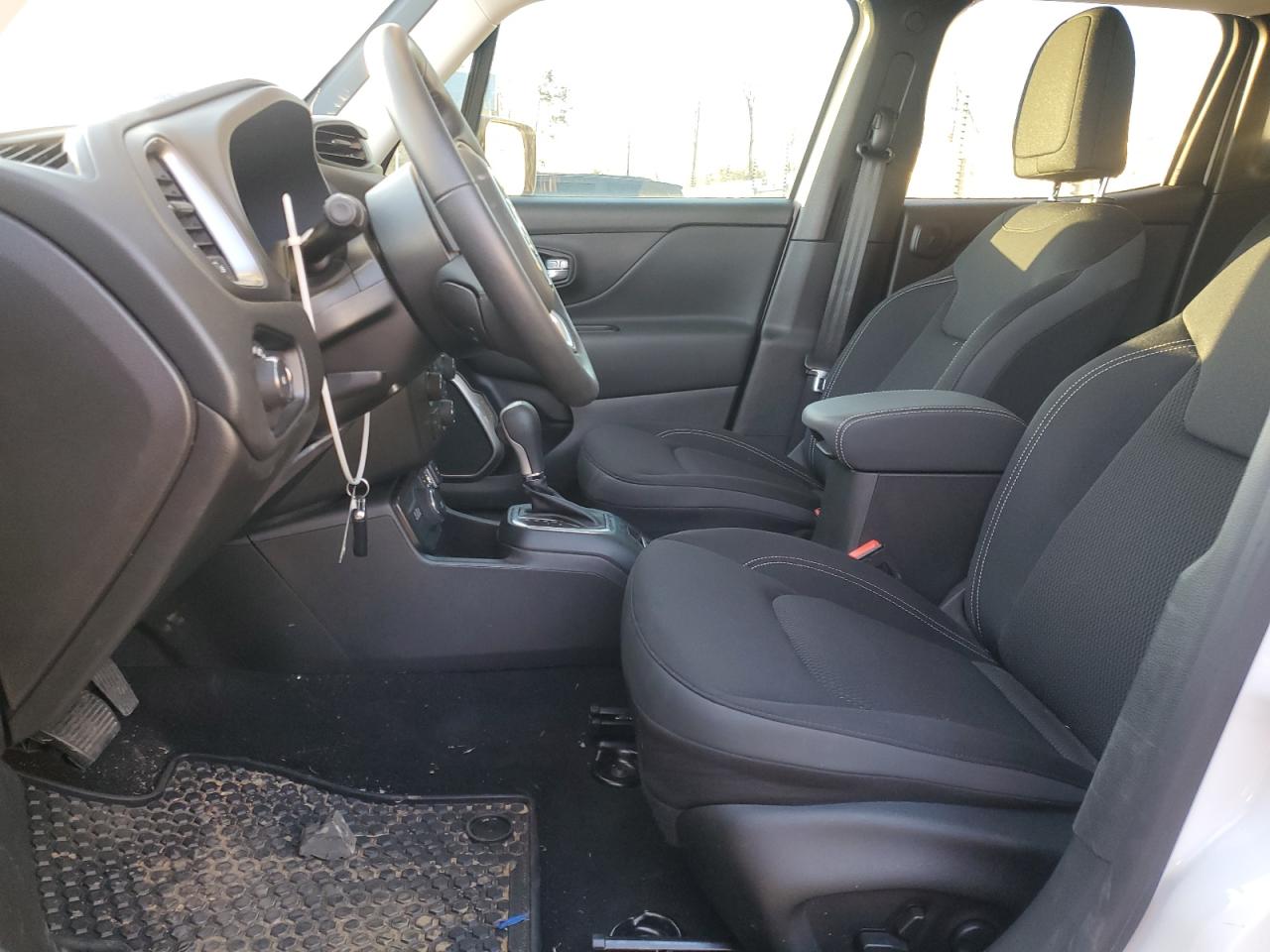 2023 JEEP RENEGADE LATITUDE VIN:ZACNJDB11PPP23194