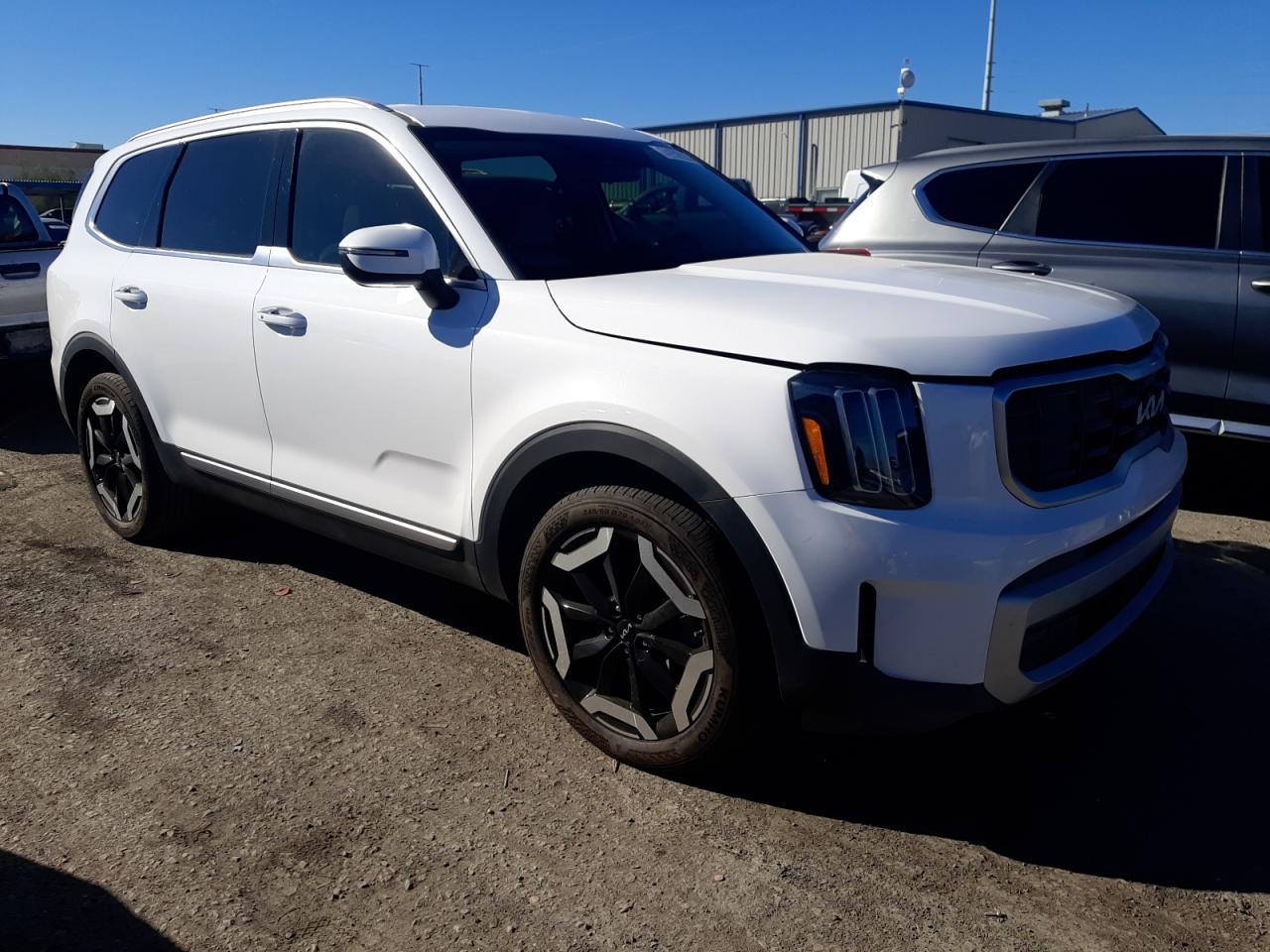 2023 KIA TELLURIDE S VIN:5XYP64GC2PG346835