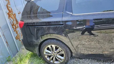 2016 Kia Carnival VIN: