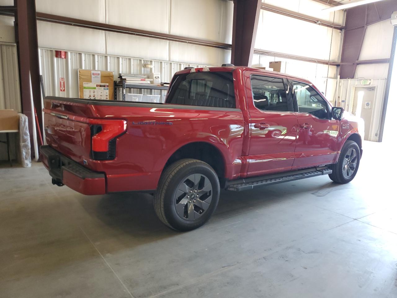 2022 FORD F150 LIGHTNING PRO VIN:1FTVW1EL2NWG04828