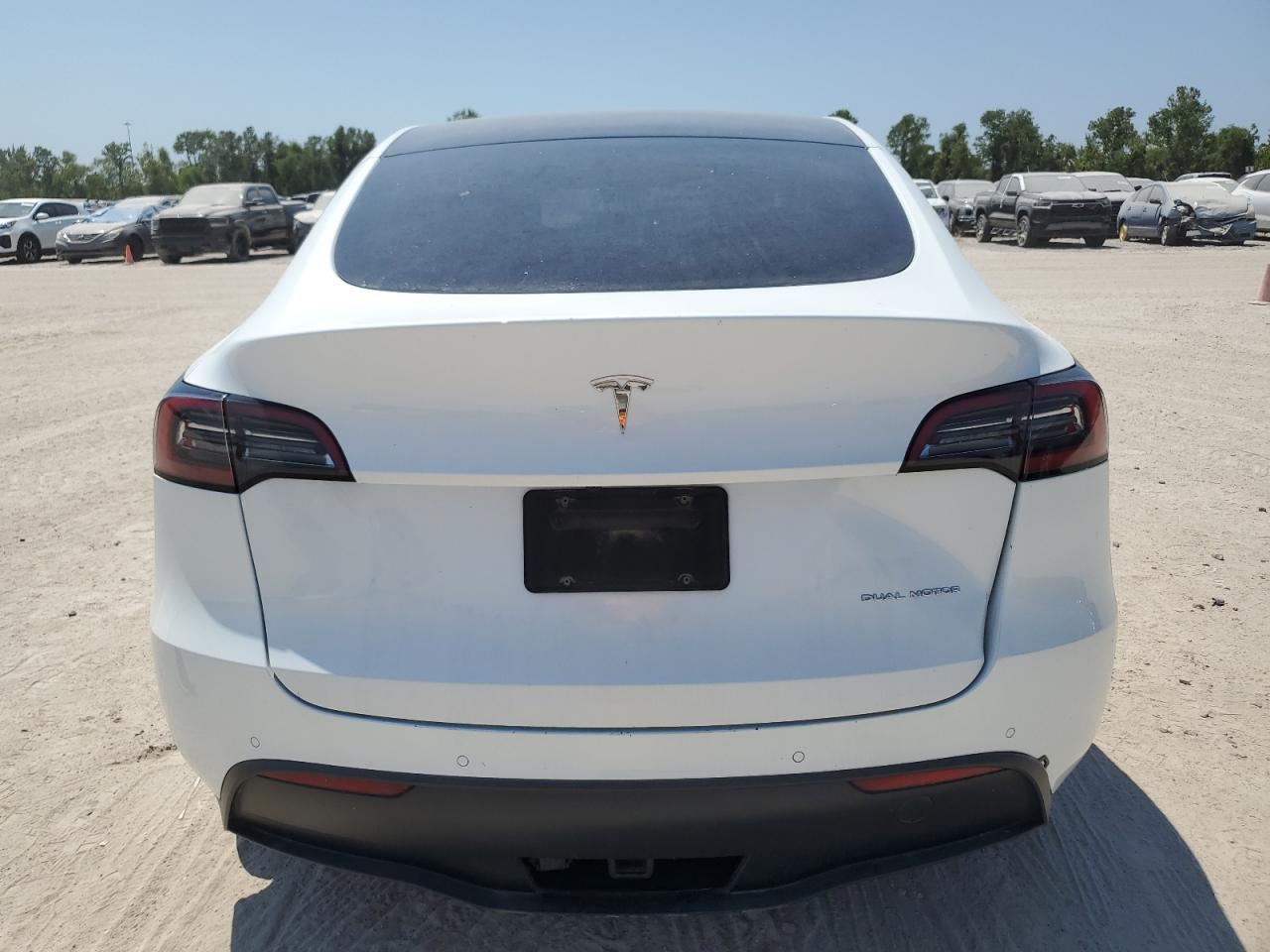 2022 TESLA MODEL Y  VIN:7SAYGDEE3NF430563