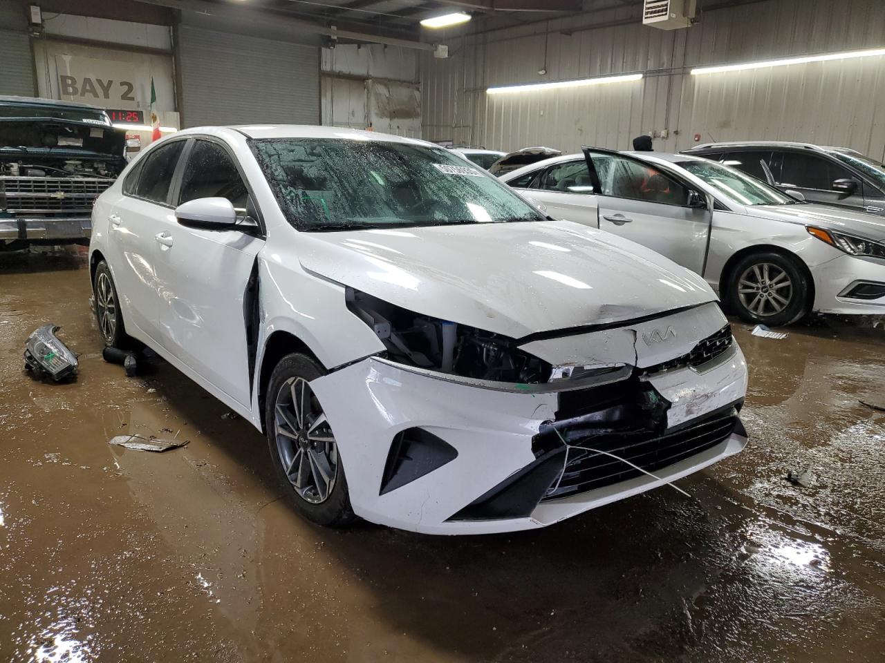 2023 KIA FORTE LX VIN:3KPF24AD4PE549117